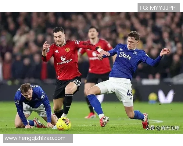 埃弗顿对阵纽卡斯尔精彩足球直播全程回顾与分析 埃弗顿对阵纽卡斯尔精彩足球直播全程回顾与分析